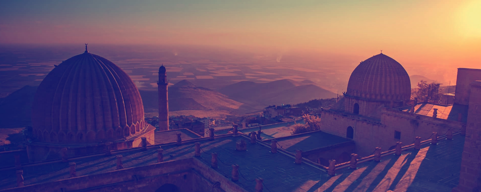 Luxury Escapades Banner